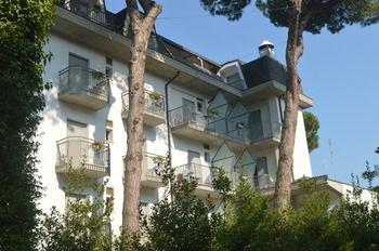 Hotel Arlecchino Cervia