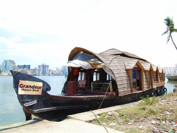 Soma House Boat