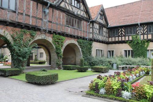 Relexa Schlosshotel Cecilienhof Potsdam