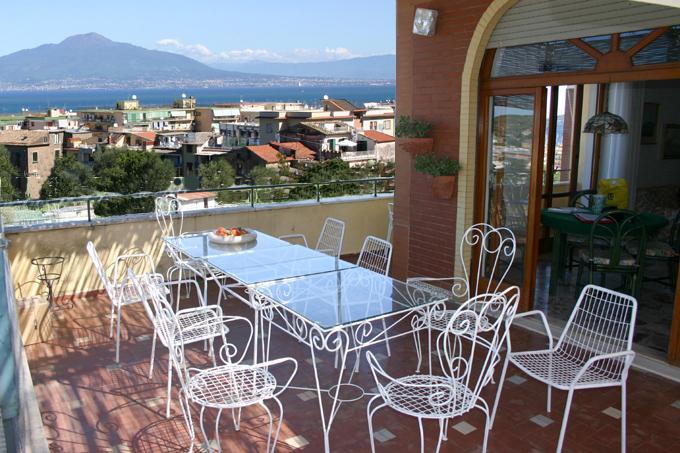 Chiara Apartment with Sea-View