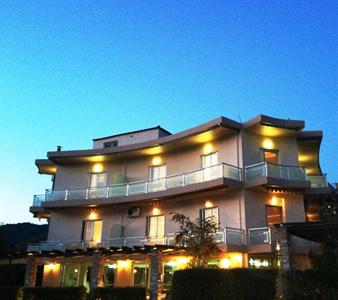 Hotel Souris Rovies