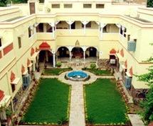 Ishwari Niwas Palace