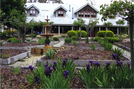 Girraween Country Inn