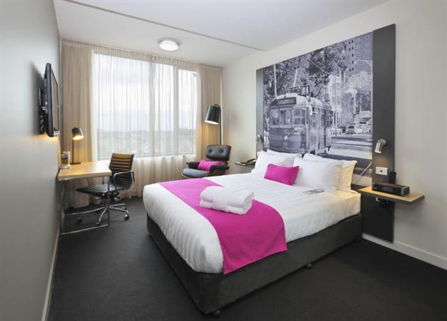 Mercure Melbourne Therry Street