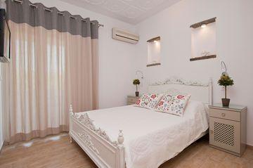 Apollon Boutique Hotel