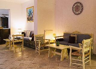 Elpida Hotel And Apartments
