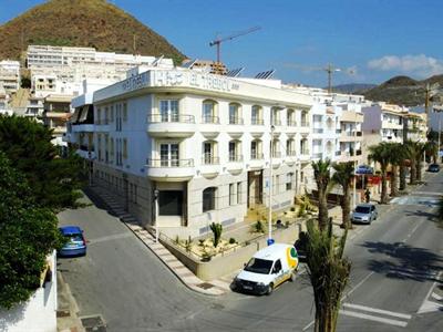 Hotel El Trebol