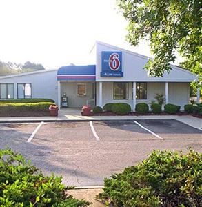 Motel 6 Pinehurst - Aberdeen