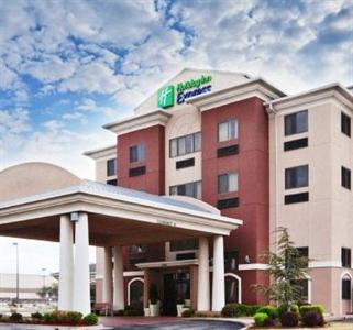 Holiday Inn Express Hotel & Suites Midwest City