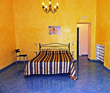 B&B Dimora Carlo III