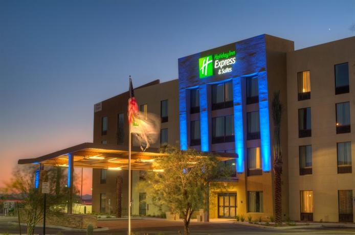Holiday Inn Express Hotel and Suites Phoenix North Scottsdale