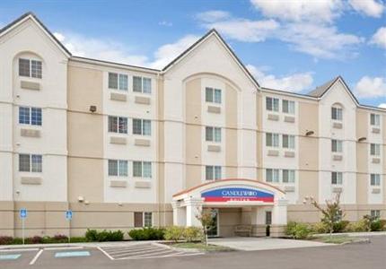 Candlewood Suites Medford