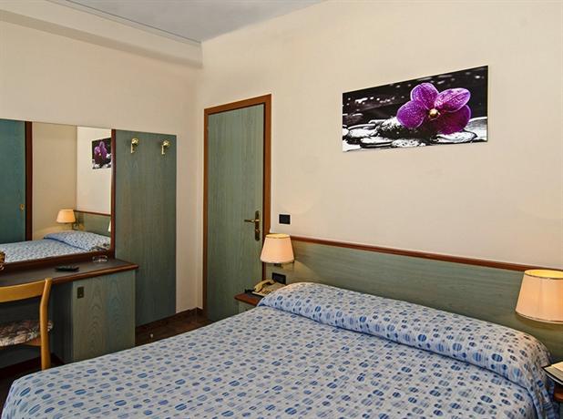 Hotel Paris Camaiore