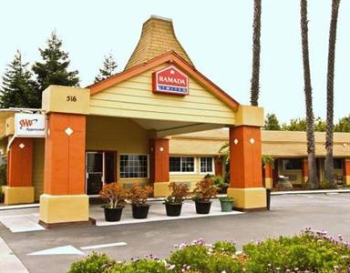 Ramada Limited Santa Cruz Water Street