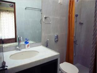 Heroina Guest House