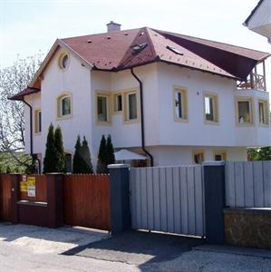 Csernai Villa