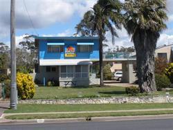 Kon Tiki Motel Apartments Batehaven