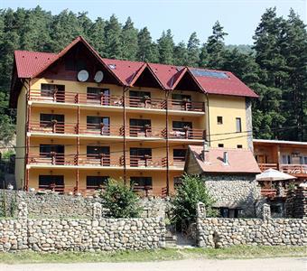 Pension Curmatura Stezii