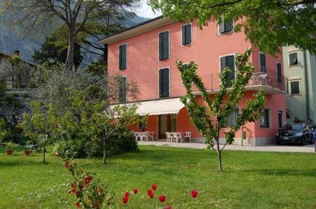 Garni Delle Rose Hotel Dro