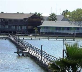 Surfside Inn Suites