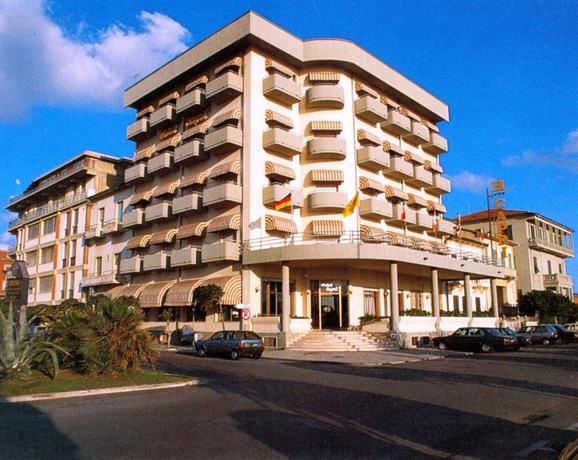 Hotel Capri & Residence