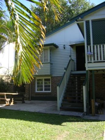 Homestay in Chelmer near Indooroopilly Shopping Centre