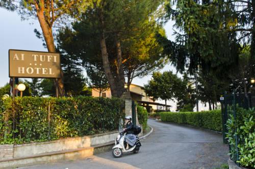 Hotel Porta Ai Tufi