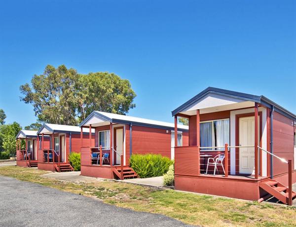 Albany Holiday Park Cabins and Chalets