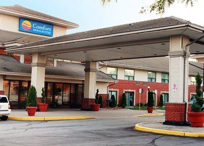 Comfort Inn and Suites Ambassador Bridge