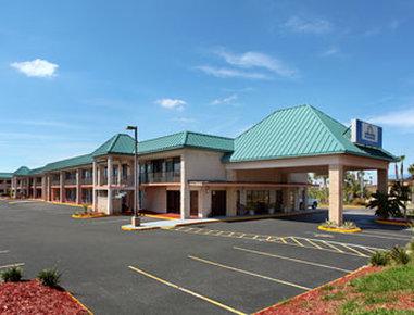 Days Inn & Suites Davenport