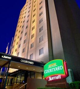 Courtyard by Marriott JFK International Airport