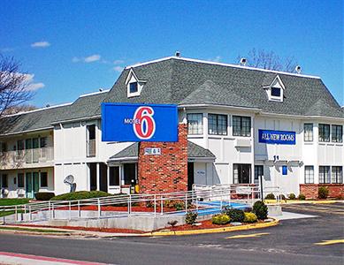 Motel 6 Enfield / Hartford