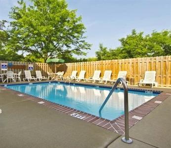 Extended Stay America Memphis Apple Tree