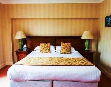 Best Western Plus Castle Inn