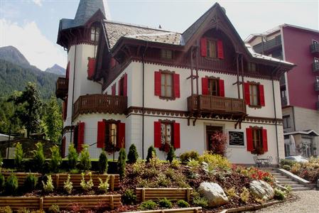 Villa Brioschi 1902 Bed & Breakfast Aprica