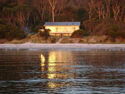 Harpers on the Beach