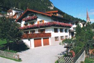 Haus Christina Trins