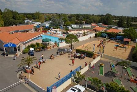 Camping Le Puits Rochais