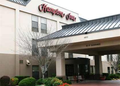 Hampton Inn Shawnee