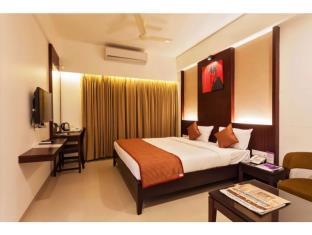 Vista Rooms At Kadamwadi Road