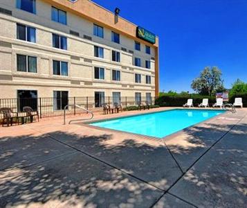 Quality Inn & Suites Garden Of The Gods Colorado Springs