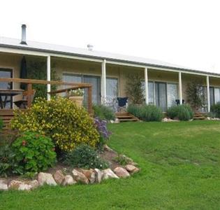 Seascape Lodge on Emu Bay