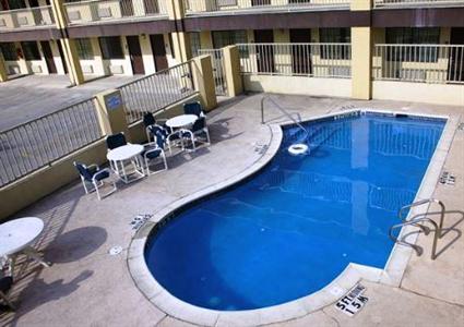 Americas Best Value Inn & Suites Raymondville