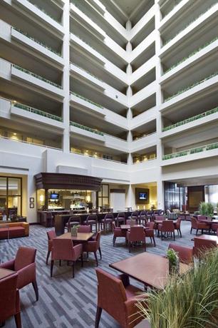 Embassy Suites by Hilton Boston/Waltham