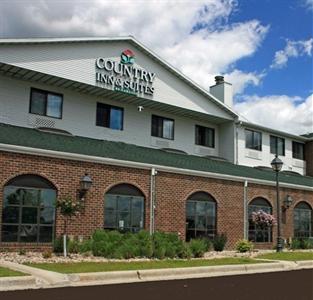 Country Inn & Suites Fargo