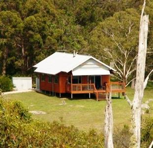 Curlew Retreat Maryland (Australia)