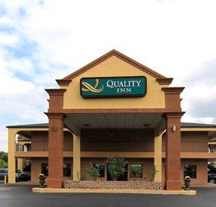 Quality Inn Adairsville