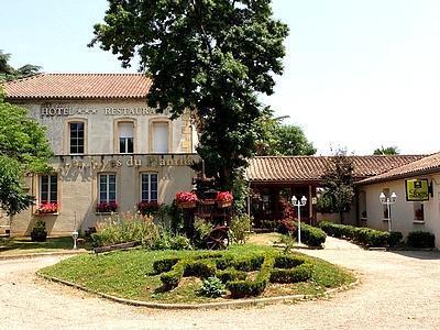 Logis Hotel Les Rives Du Plantie