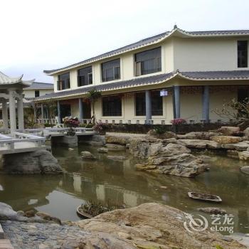 Tiansheng Sea Hotspring Vacation Village