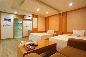 Goodstay California Hotel Yongin